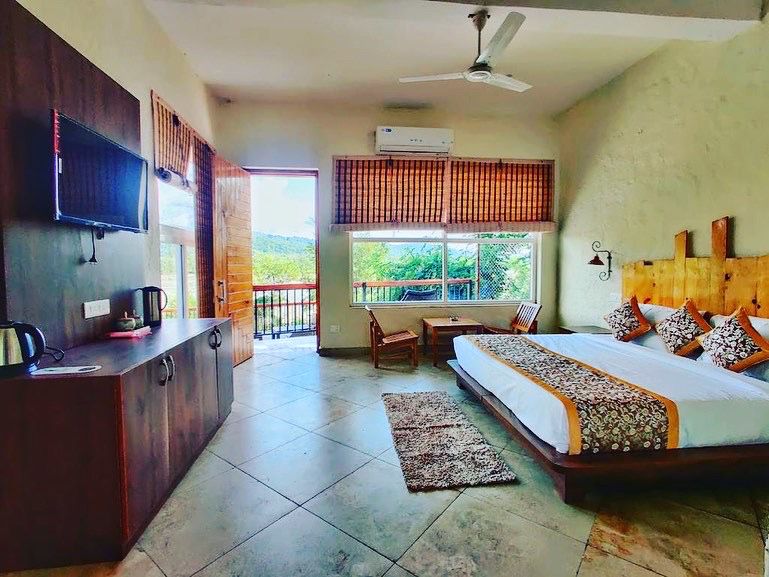 The River Edge Resort - Jim Corbett - 20500/-
